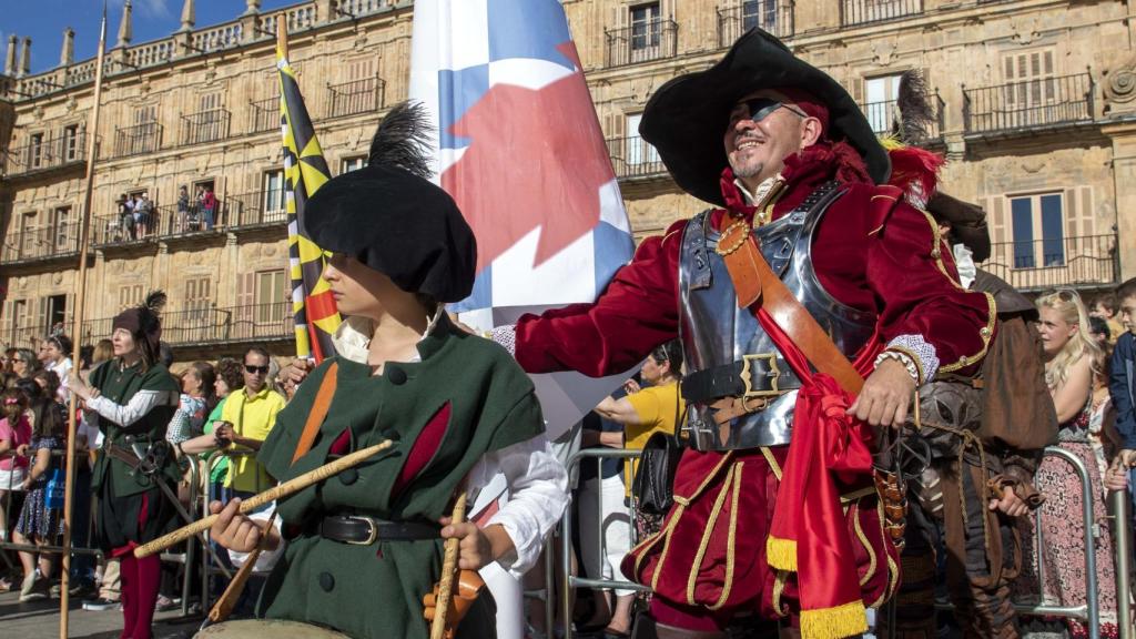 Desfile del Siglo de Oro por las calles de Salamanca