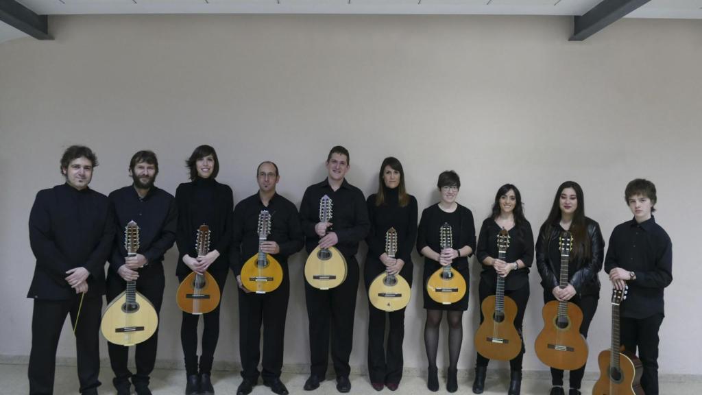 'Otoños con pulso'. Rondalla Tres Olmas de Fuentesaúco