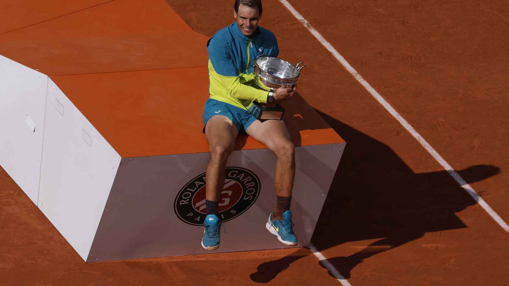 Rafa Nadal, con el título de Roland Garros.