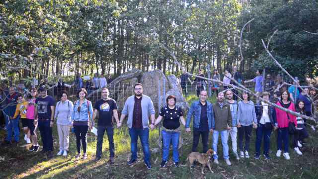 Acto de protesta alrededor del Dolmen de la Casa dos Mouros