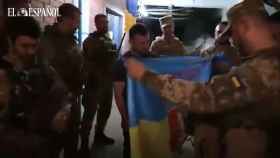Zelenski visita a las tropas de Donetsk y Lugansk