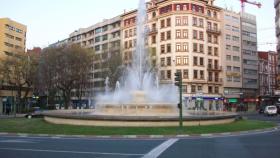 Fuente de Cuatro Caminos (Wikipedia).