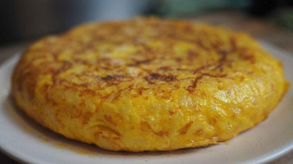 Una tortilla de patatas casera.