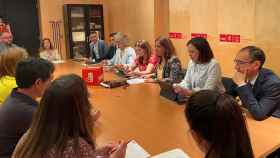 Reunión del PSOE de Salamanca con los trabajadores de Contact Center