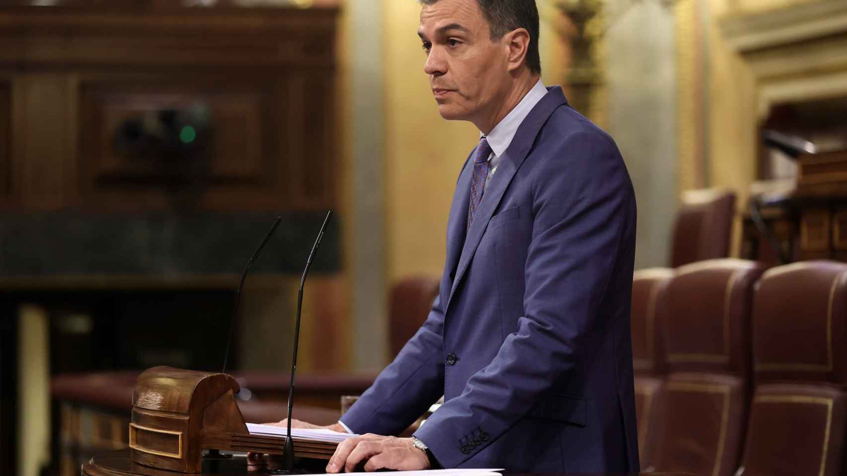 El presidente del Gobierno, Pedro Sánchez, interviene durante una sesión plenaria, en el Congreso de los Diputados, a 8 de junio de 2022