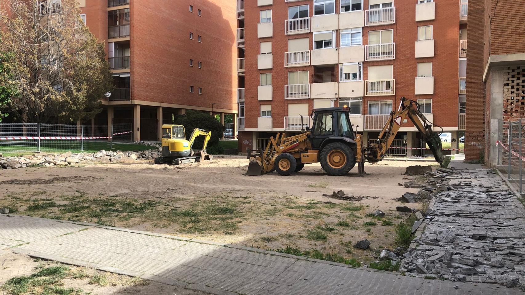 Obras el parque de Los Almendros