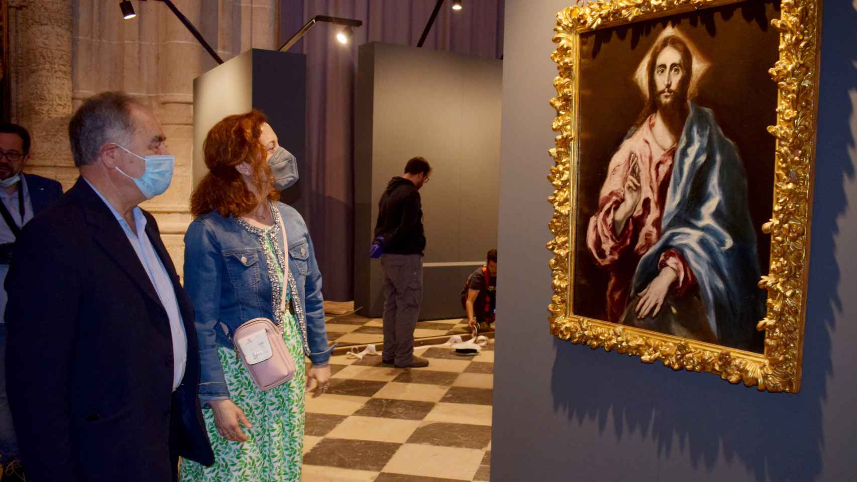 Preparativos de la muestra Renacer en la Catedral de Palencia. Obra 'El Redentor', de El Greco