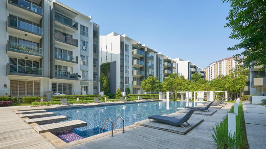 El Supremo aclara si el dueño de una plaza de garaje puede usar la piscina comunitaria.