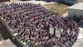 Final de curso espectacular: más de 200 alumnos interpretan a Beethoven con sus propios cuerpos