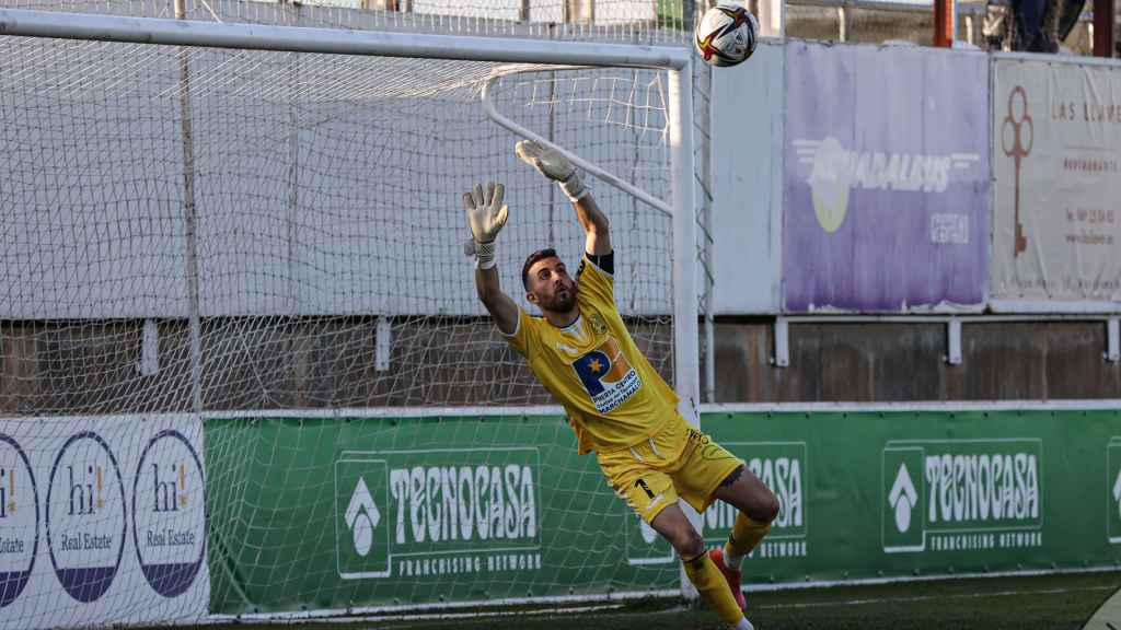 Jony en un partido con el Marchamalo. Foto: CD Marchamalo.