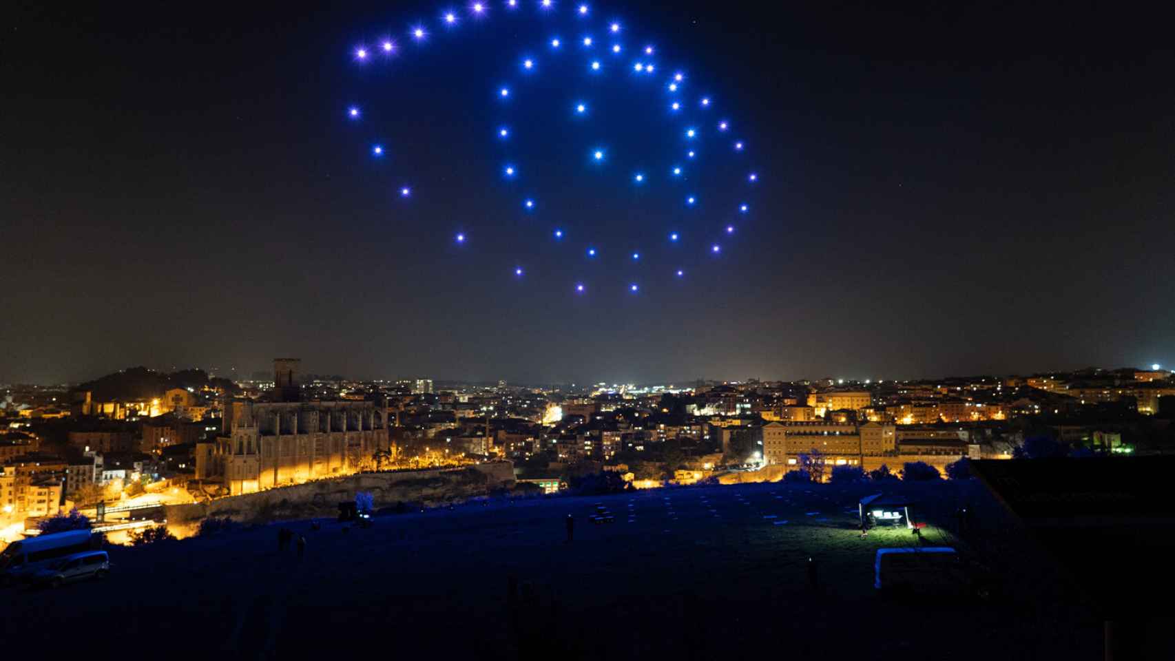 Uno de los espectáculos de luces de Flock Drone Art