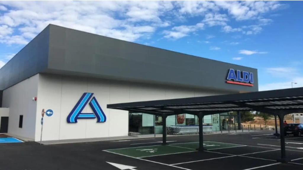 Fachada Aldi