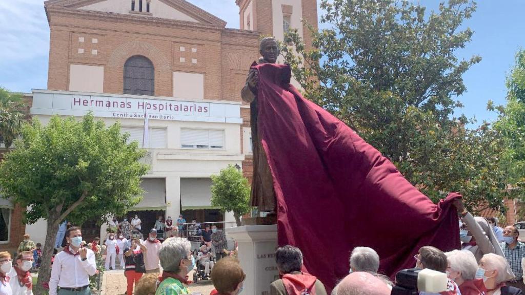 Inauguración de una escultura a San Benito Menni en Hermanas Hospitalarias de Palencia Hermanas Hospitalarias de Palencia abre sus puertas a la sociedad con la 46ª edición de sus Convivencias Sociales