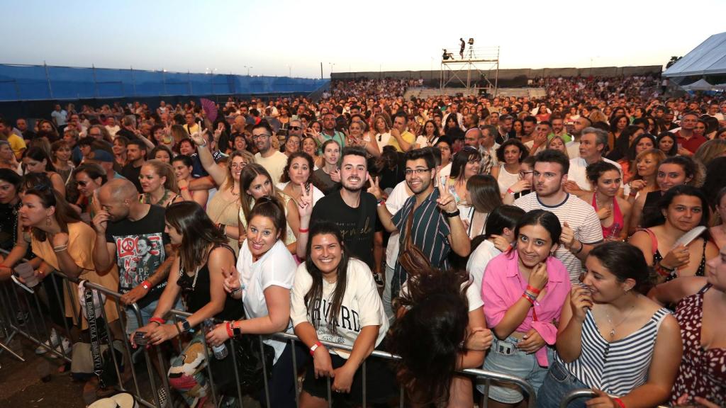 El recinto de La Peraleda se llenó para el concierto