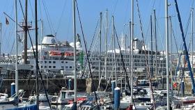 A Coruña recibirá hasta el jueves cuatro cruceros, dos de ellos grandes trasatlánticos