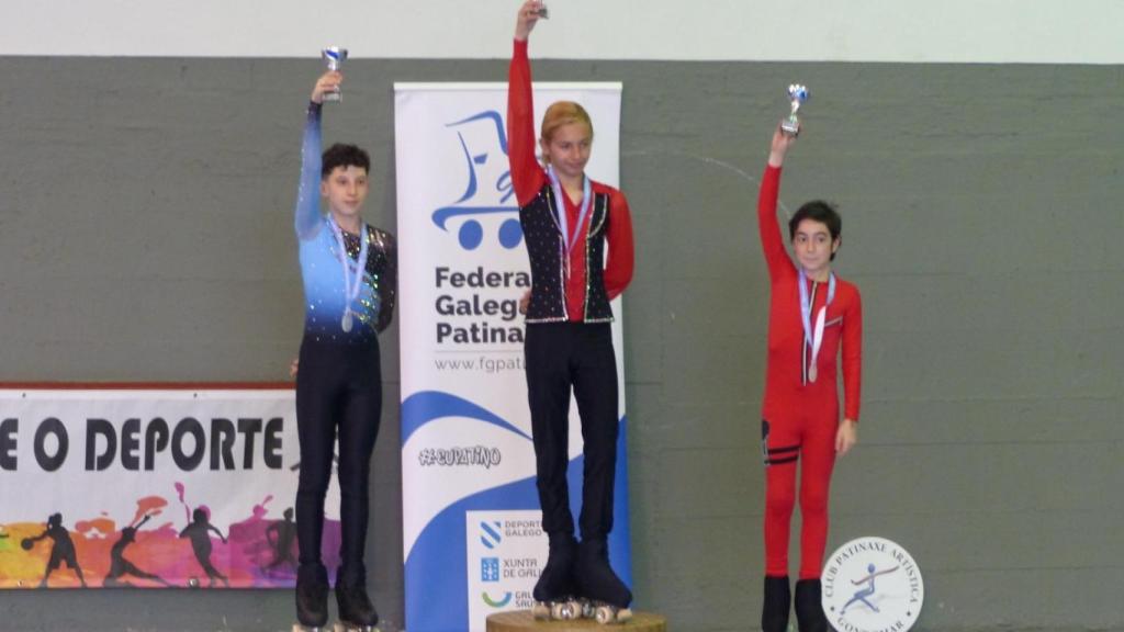 El joven compostelano Raúl Sánchez, subcampeón gallego y 11 de España en patinaje artístico