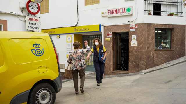 Correos Cash: la iniciativa que incluye en el sistema financiero a la España rural
