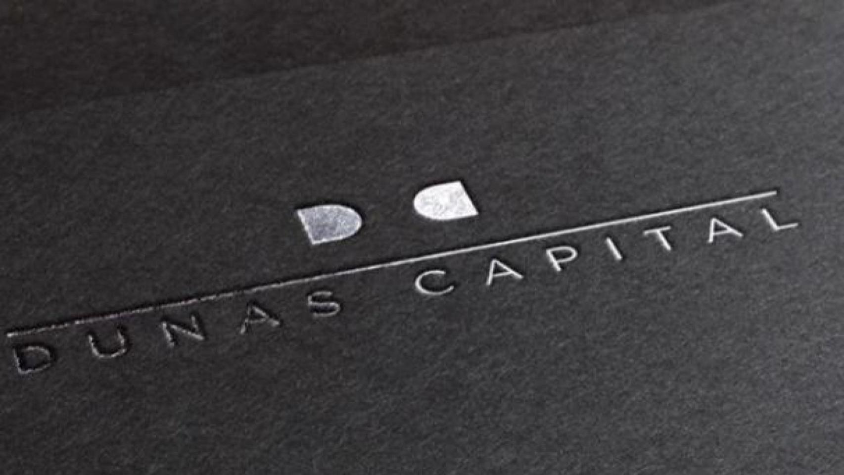 Logo de Dunas Capital.