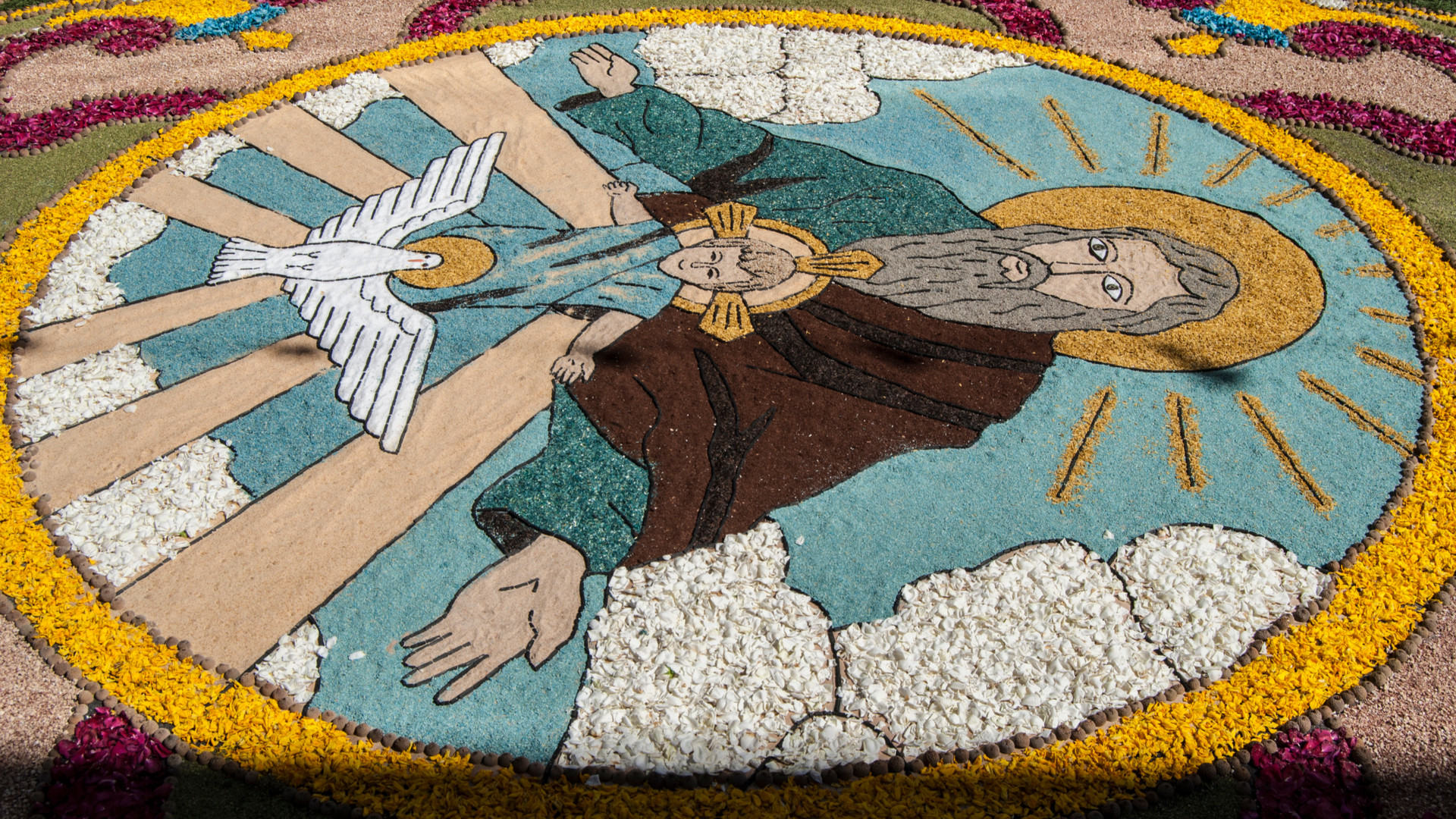 Detalle de una de las alfombras florales de Ponteareas (Pontevedra).