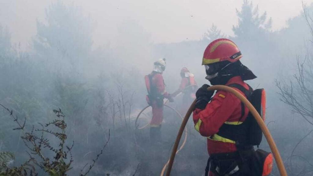 Efectivos de la UME en un incendio en Castilla y León.