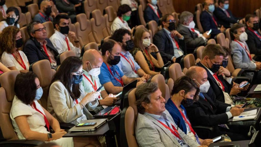 La jornada se organizó con grupos de trabajo de cara al futuro centro.