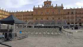 Preparativos en la Plaza Mayor de Salamanca para el concierto Carmina Burana