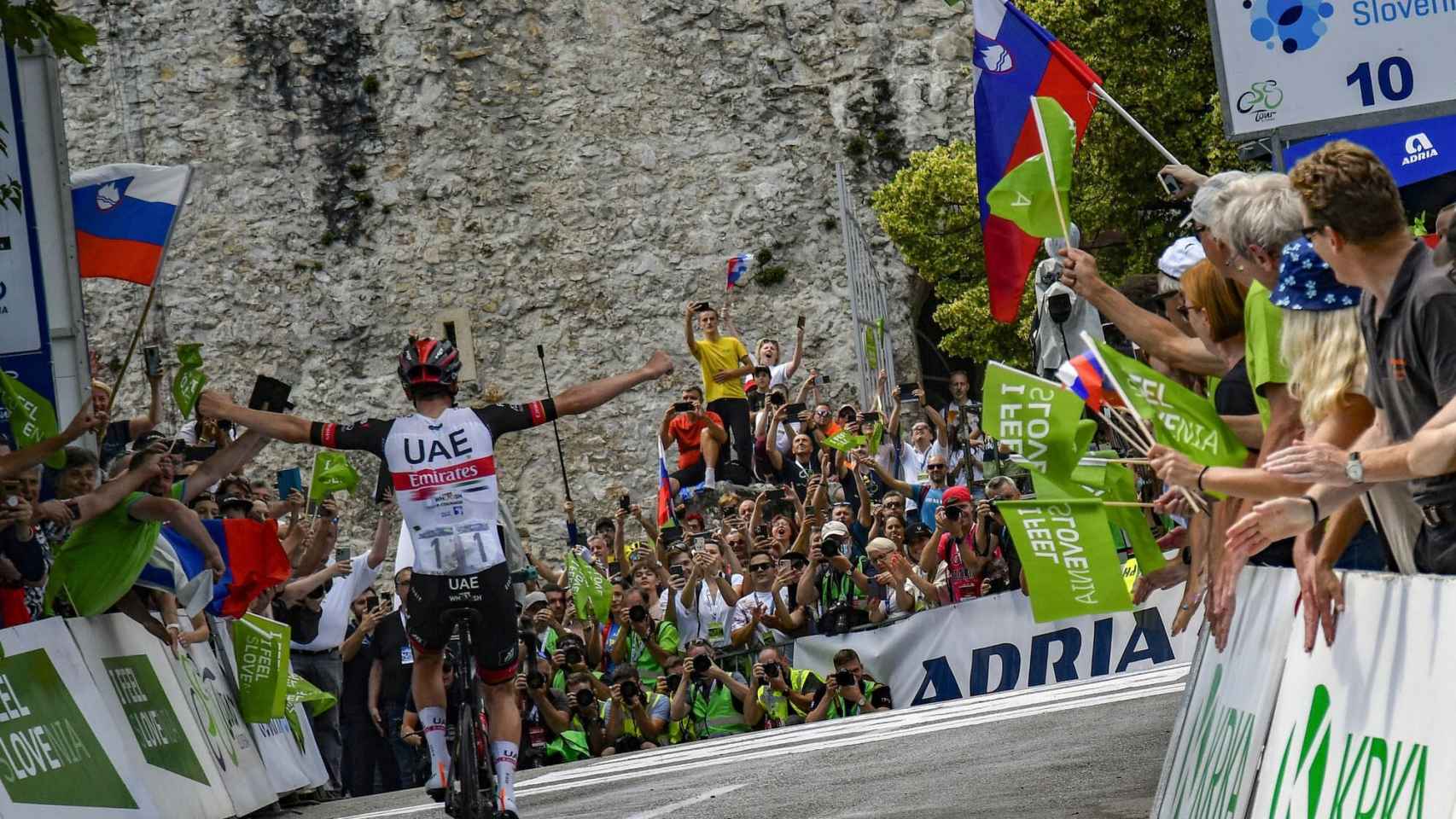 Tadej Pogacar gana una etapa en el Tour de Eslovenia