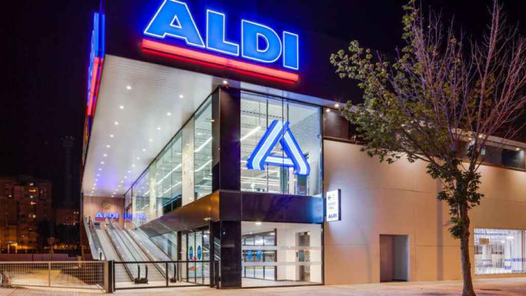 Fachada de un supermercado de Aldi.