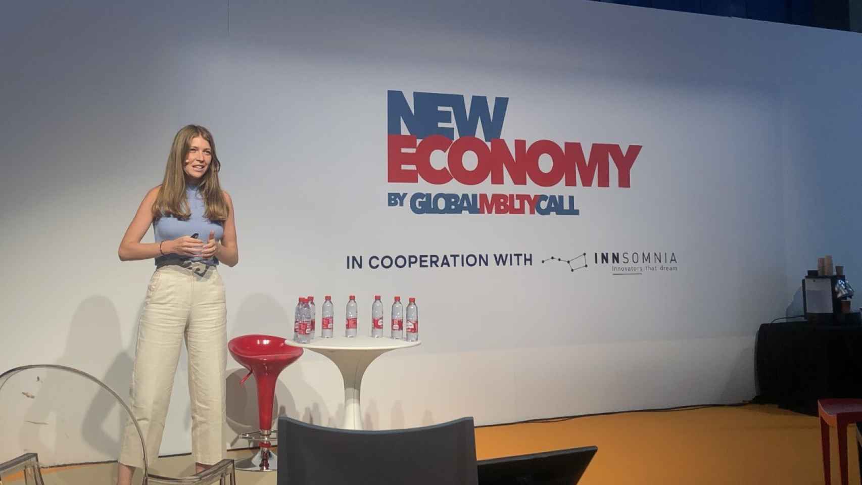 Andrea García, socia y fundadora de Hoop Solutions, en la presentación de la startup en el foro 'New Economy by GMC'.