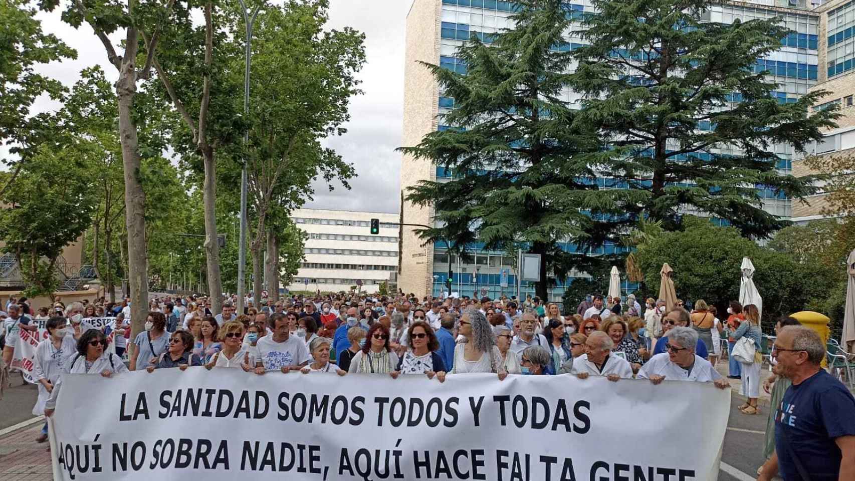 Miles de personas salen a la calle en Salamanca para pedir una Sanidad justa