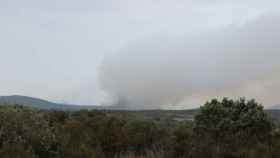 Imagen del fuego en la Sierra de la Culebra, en Zamora. Fotografía: JL Leal ICAL