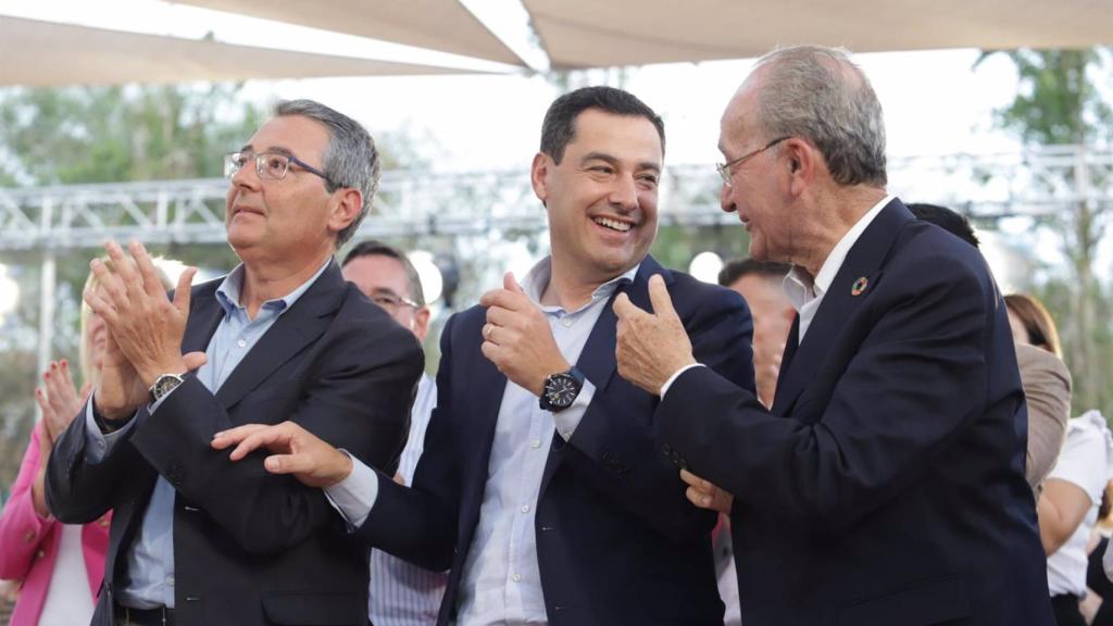 Francisco Salado, Juanma Moreno Bonilla y Francisco de la Torre.