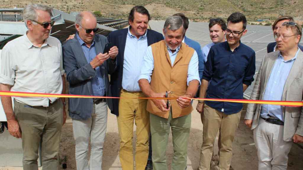 Un momento de la inauguración de la planta solar.