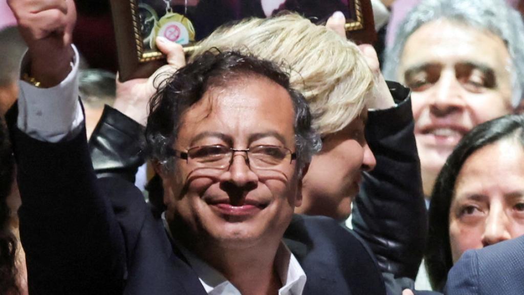 Gustavo Petro y su futura vicepresidenta, Francia Márquez.