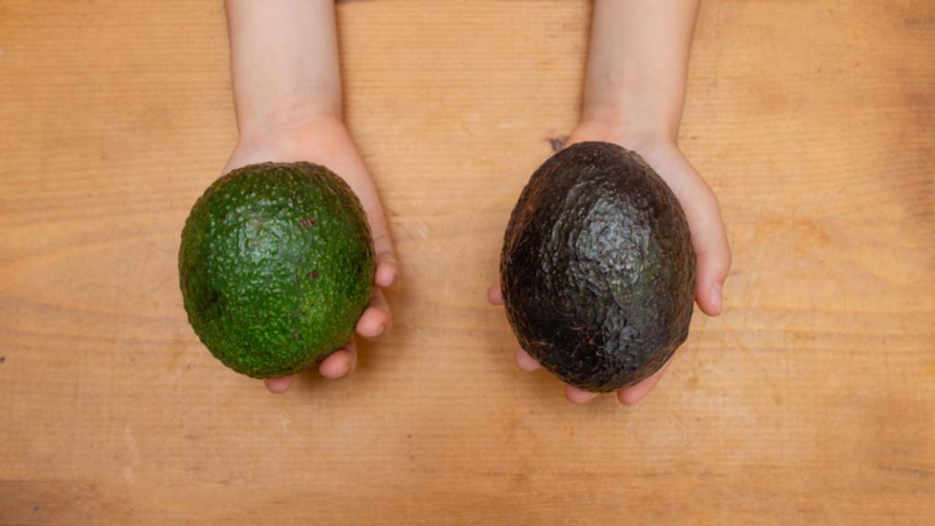 Varias formas súper fáciles de madurar aguacate en casa.