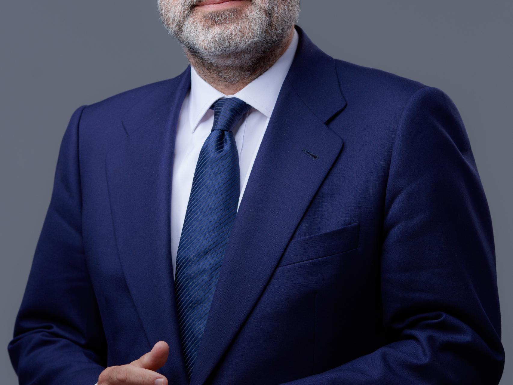 Javier Barjadí sustituirá a Silvio González como consejero delegado.