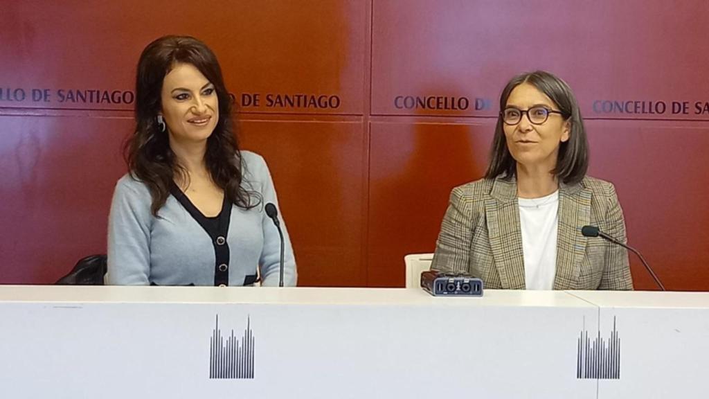 Yolanda Castraño y Mercedes Rosón en la presentación del Premio Exeria