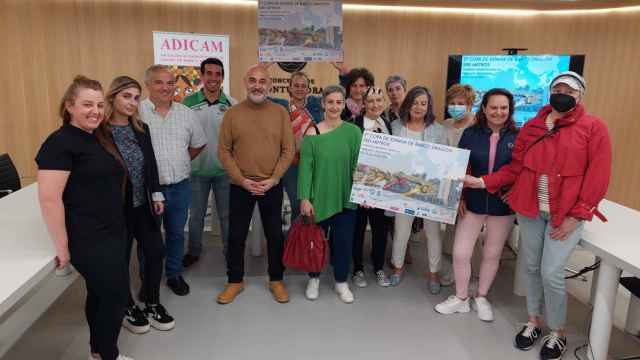 Presentación de la II Copa de España de Barco Dragón en Pontevedra.