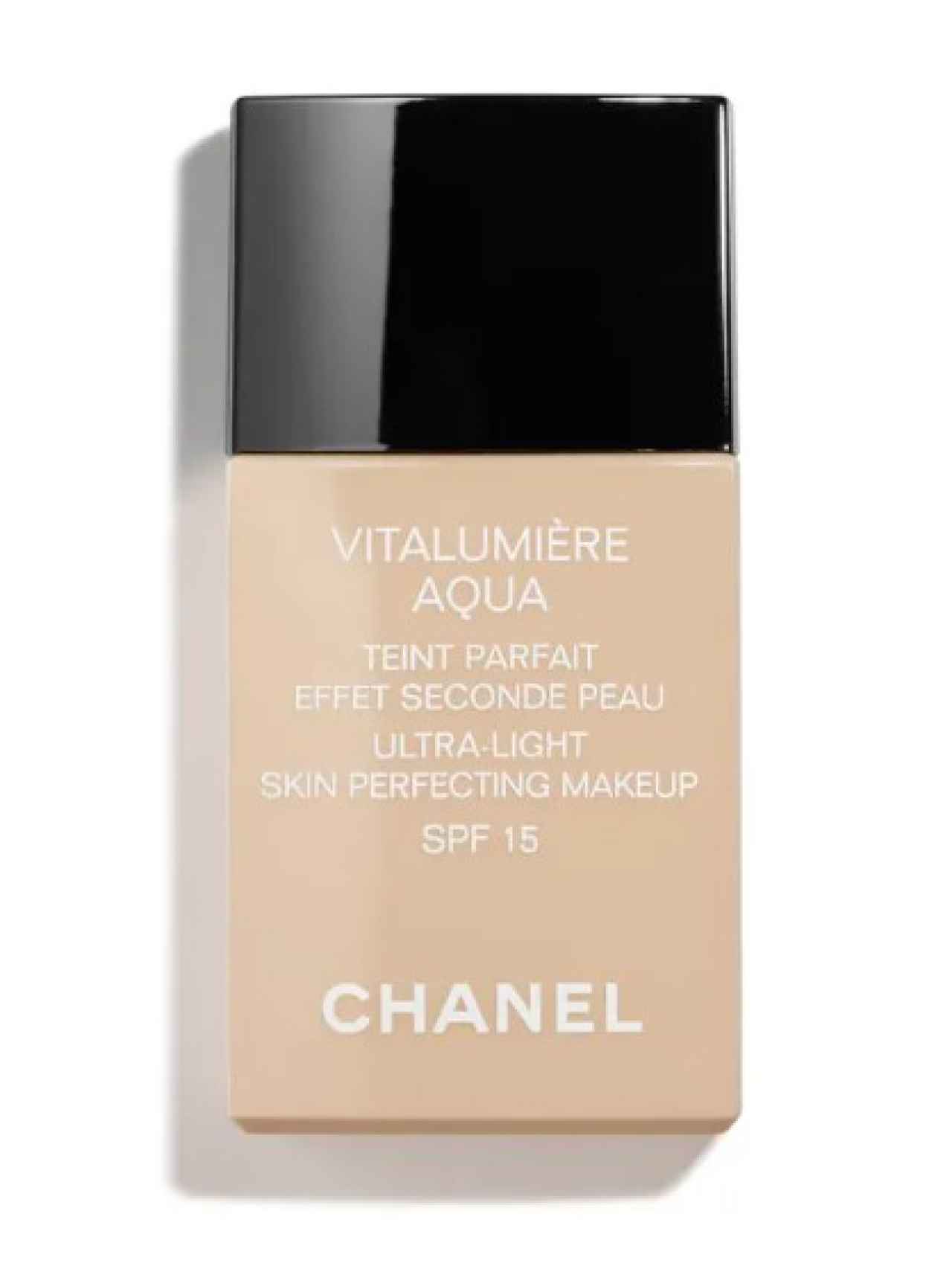 Vitalumière Aqua de Chanel.