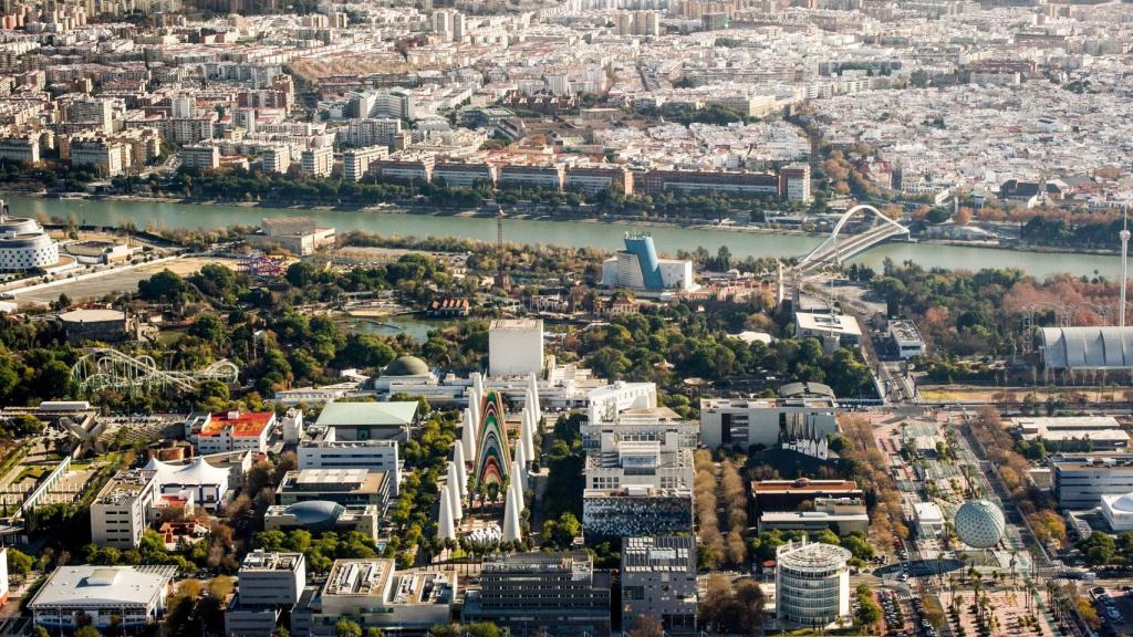 Vista aérea de La Cartuja de Sevilla.