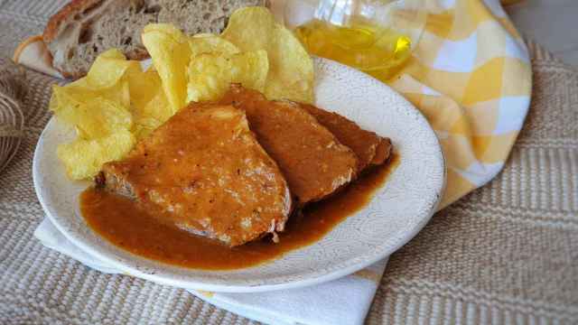 Carne en salsa, la receta tradicional que nunca falla recordando la cocina de las madres