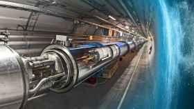 Recreación del interior del túnel del gran colisionador de hadrones (LHC).