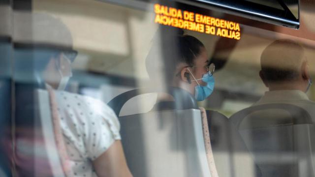 Activados los buses entre A Coruña y Oleiros a las playas de Santa Cristina y Bastiagueiro