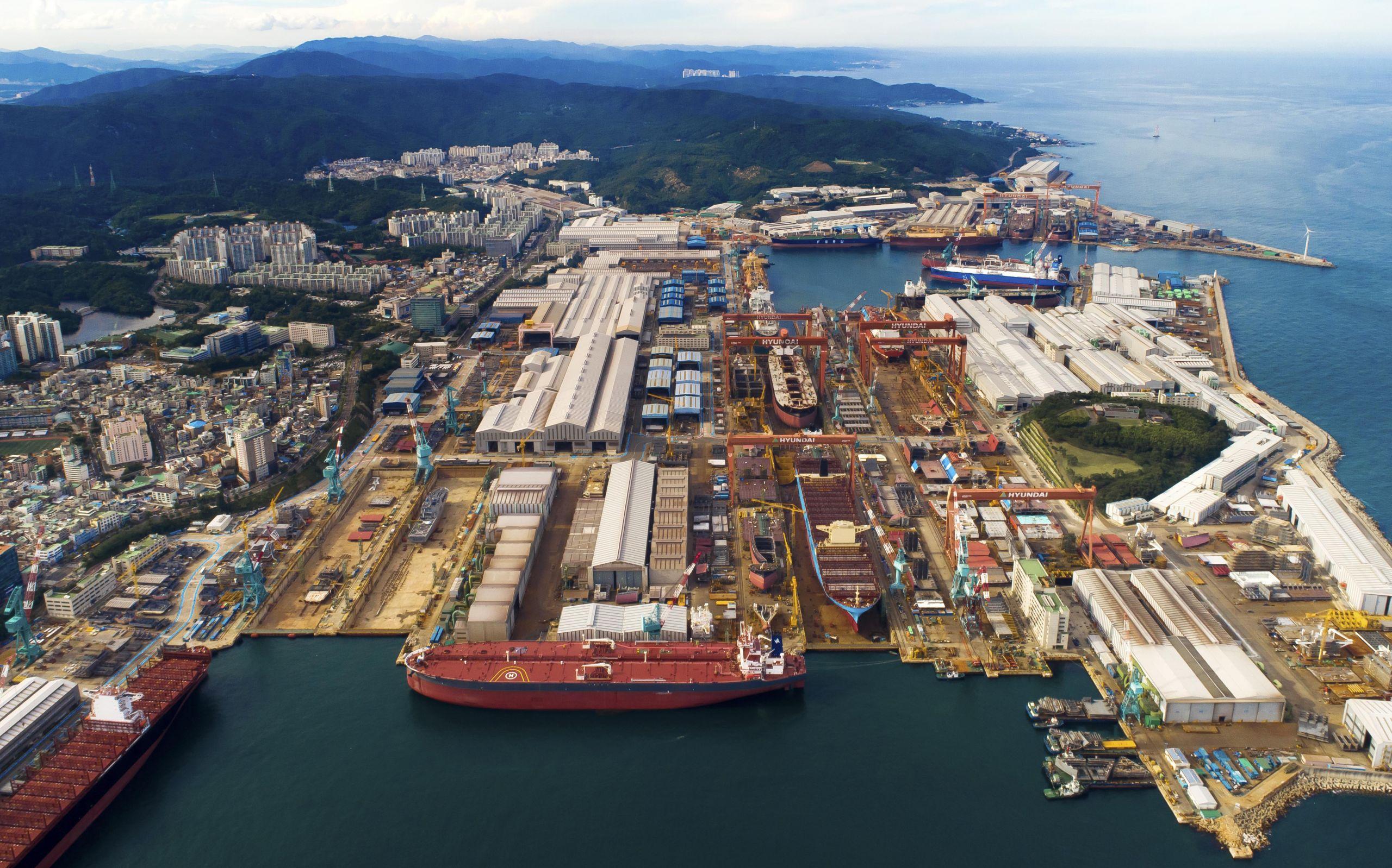 Astillero Hyundai en la Bahía de Mipo, en Ulsan. https://biz.liga.net