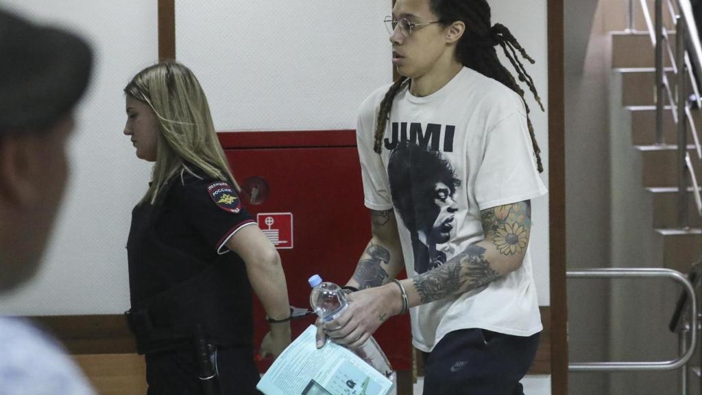 Brittney Griner durante la primera sesión del juicio el 1 de julio.