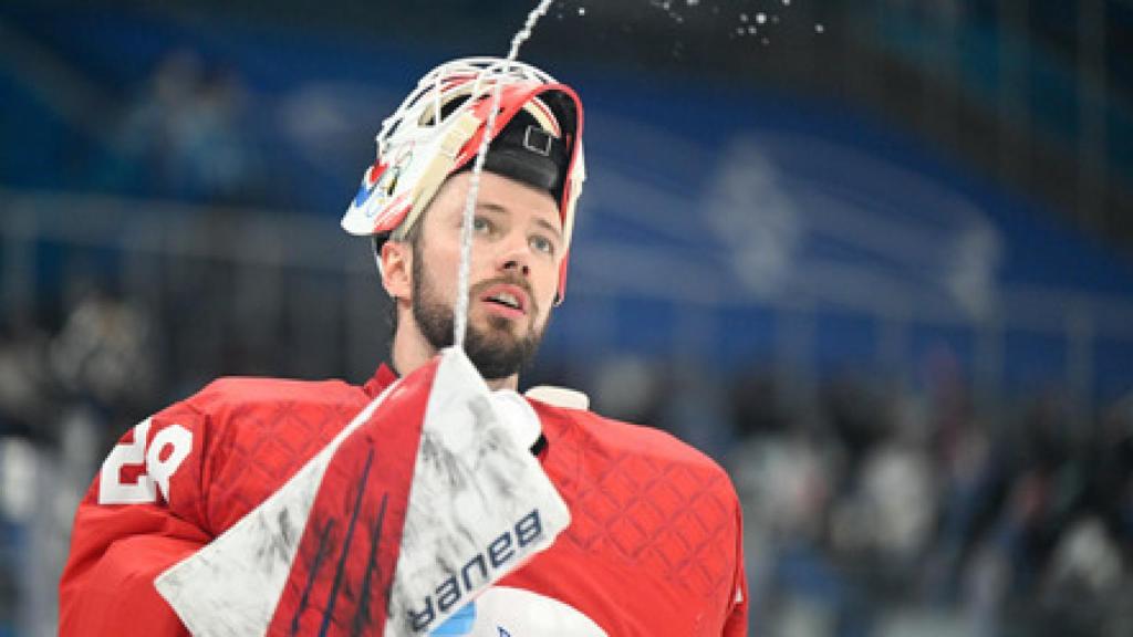 Iván Fedótov, portero de hockey ruso