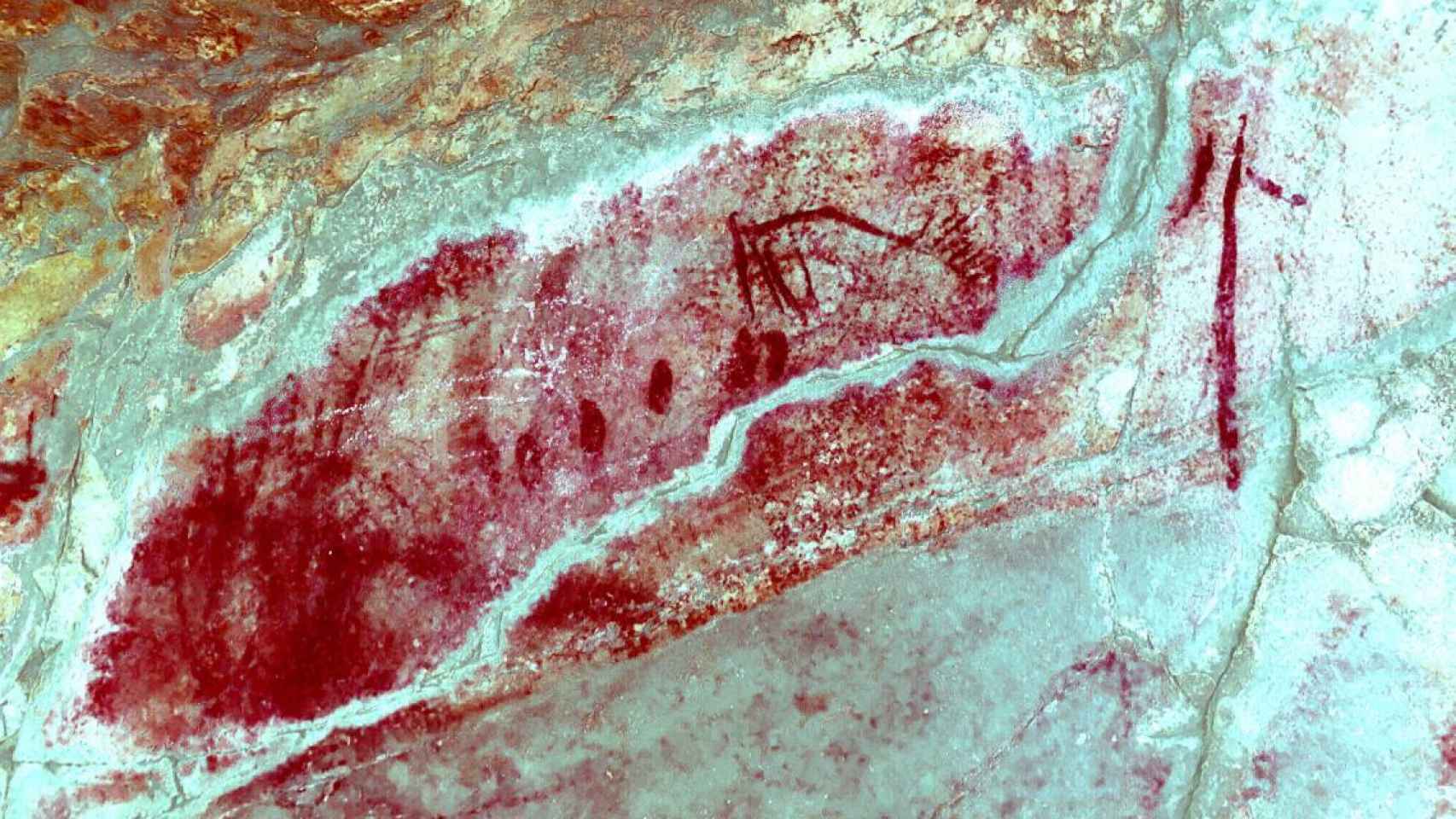 Parte del conjunto de arte rupestre descubierto en San Eufemia