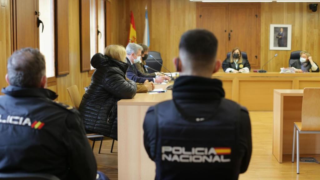 Ana Sandamil en la Audiencia Provincial de Lugo.