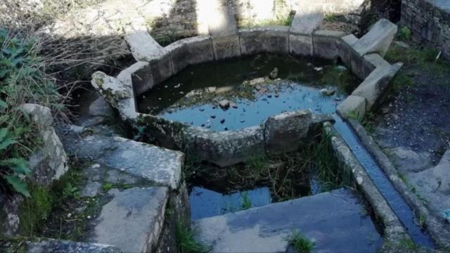 Lavadero de Picaños, en el barrio compostelano de Sar