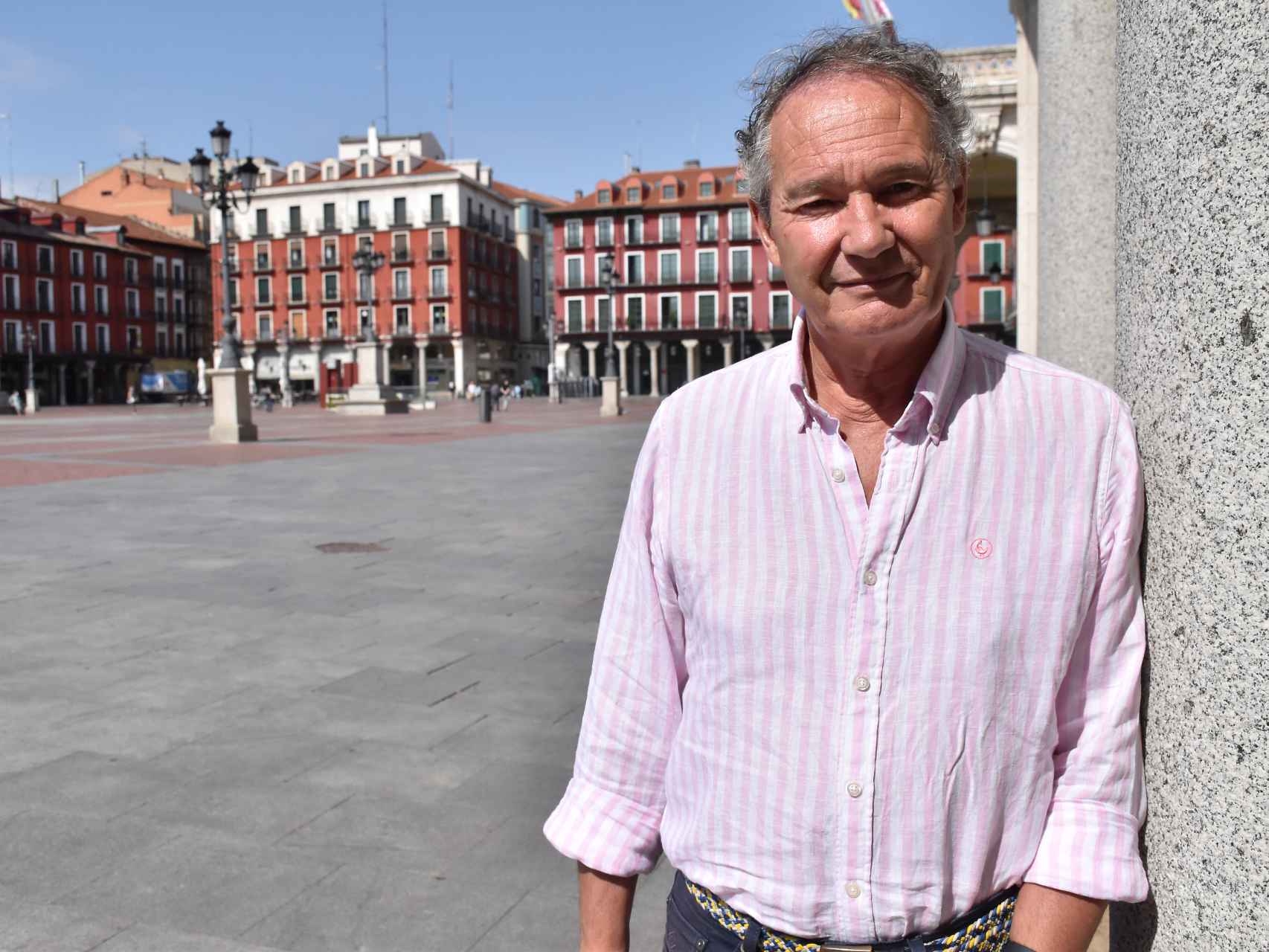Antonio Otero, exconcejal de Seguridad y Salud Pública en el Ayuntamiento de Valladolid, en la Plaza Mayor